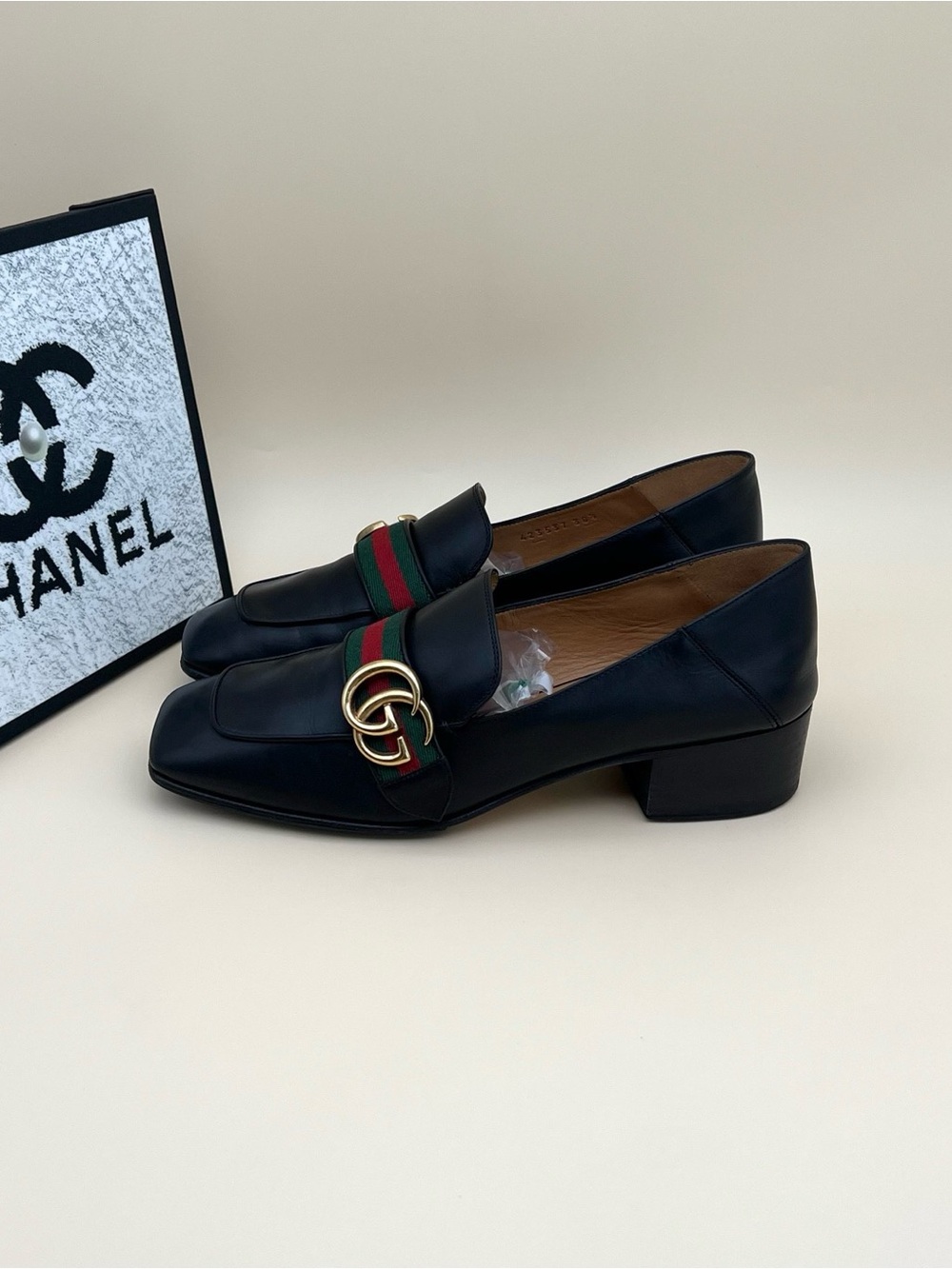 Gucci Black Leather Loafers with Green and Red Web and Gold Double-G